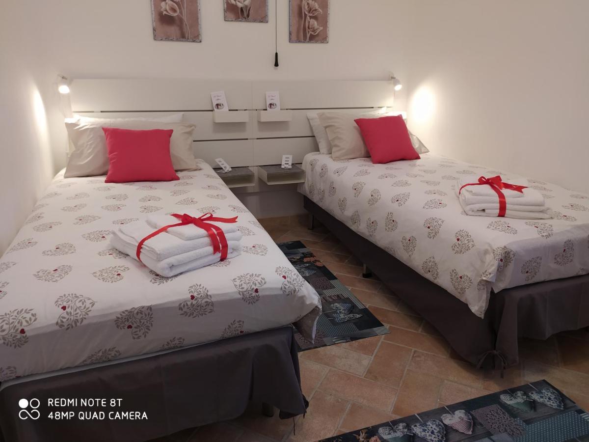 La Casa Di Alberto กาเมริโน ภายนอก รูปภาพ