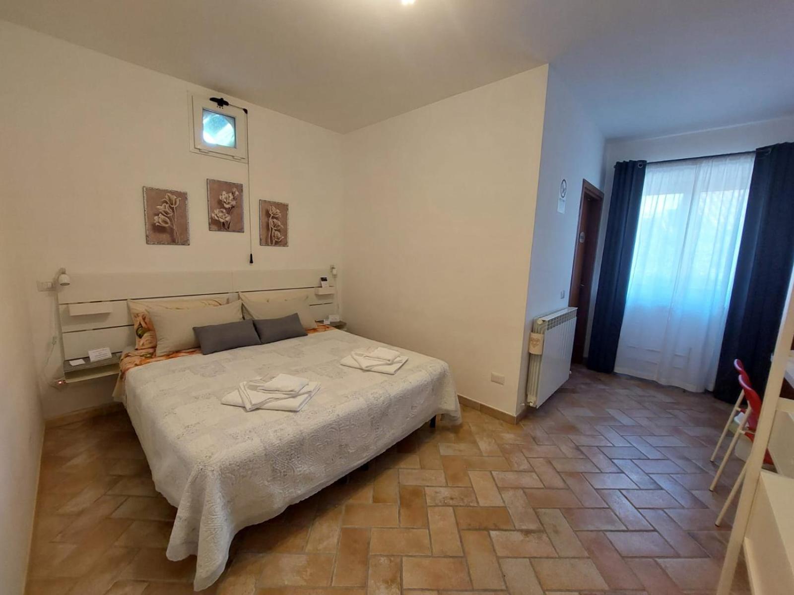 La Casa Di Alberto กาเมริโน ภายนอก รูปภาพ